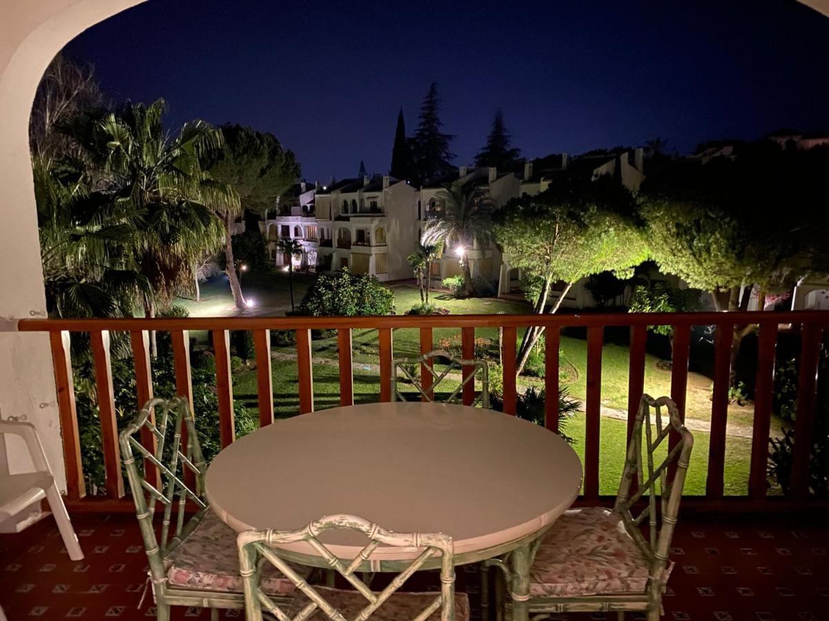 Nueva Andalucia - Penthouse Lejlighed Marbella Eksteriør billede
