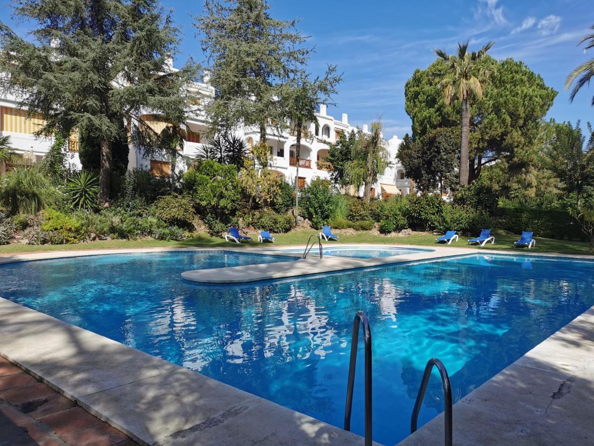 Nueva Andalucia - Penthouse Lejlighed Marbella Eksteriør billede