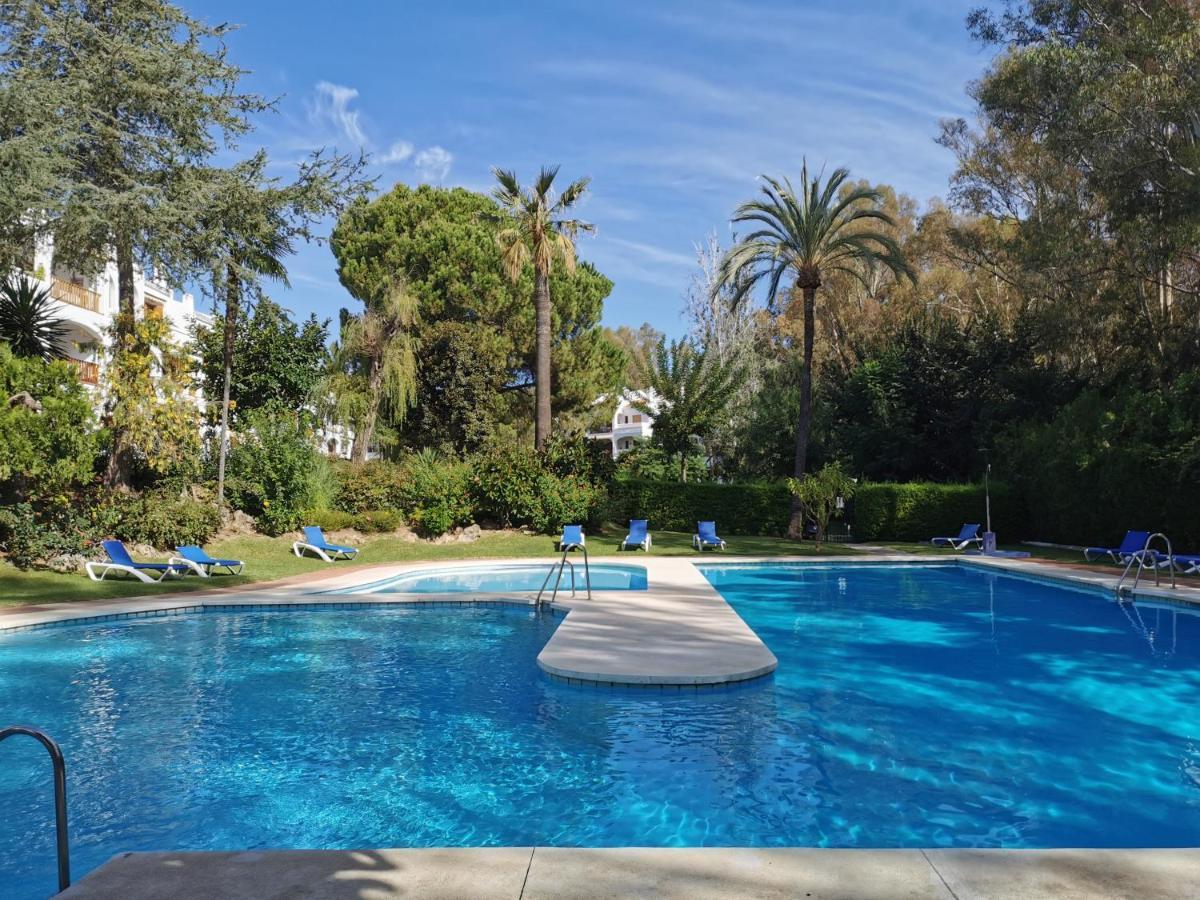Nueva Andalucia - Penthouse Lejlighed Marbella Eksteriør billede